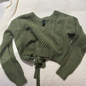 Windsor Olive V-Neck Cable Knit Sweater